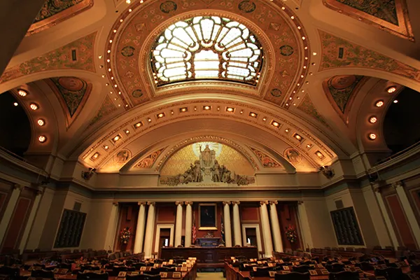 House_Chamber,_Minnesota_State_Capitol_web.jpg